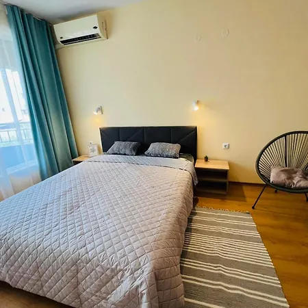 Aqua Blue Private Cozy Apartament *